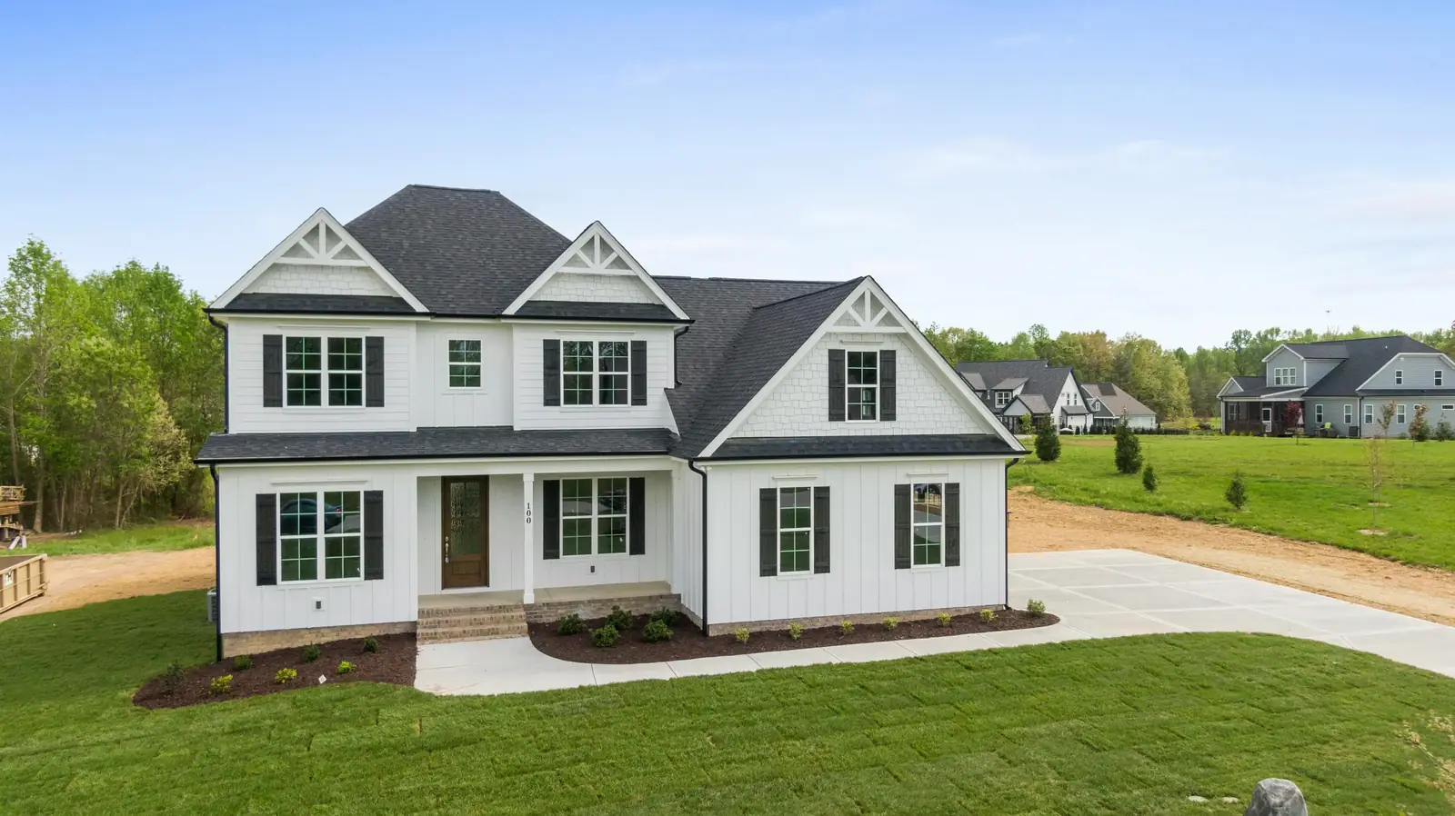 New Minnesota home exterior completed by Solstad Exteriors